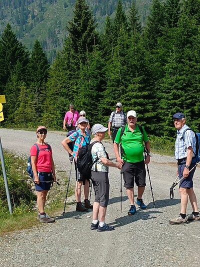 Wanderung der Naturfreunde - Morendenweg, Märchenwald und Wasserfall