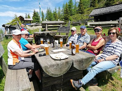 Wanderung der Naturfreunde - Ederplan mit Heldenkreuz und Anna Schutzhaus