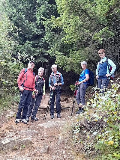 Wanderung der Naturfreunde - Kreuzeckbahn mit Klinghütte - Mühldorfer Alm