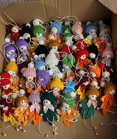 Abschlussfeier mit Präsentation, Ehrungen, Tombola und Essen