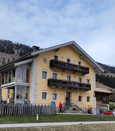 Frühlingswanderung der Naturfreunde am Iselsberg