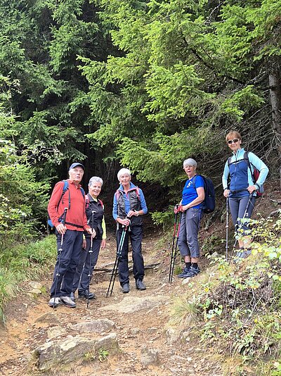 Wanderung der Naturfreunde - Kreuzeckbahn mit Klinghütte - Mühldorfer Alm