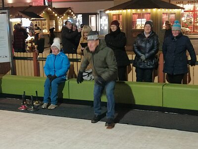 Lattlschießen der Naturfreunde am Lienzer Adventmarkt