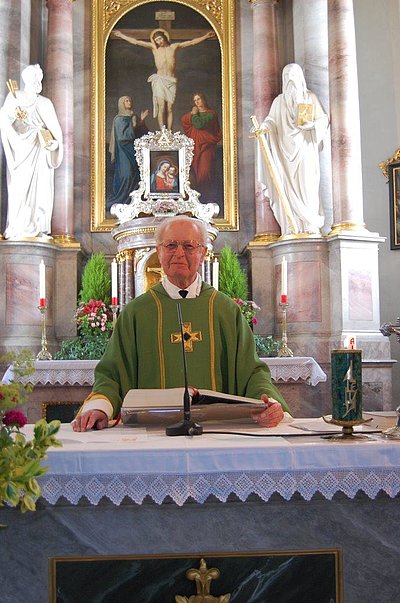 Pfarrer Otto Großgasteiger feierte 85. Geburtstag