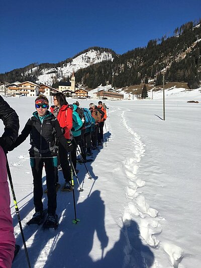 Schneeschuhwanderung der Naturfreunde in Obertilliach