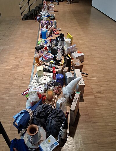 Abschlussfeier mit Präsentation, Ehrungen, Tombola und Essen