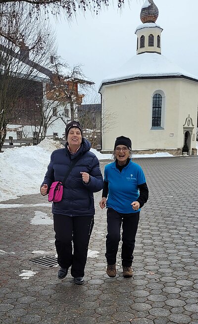 Niko Niko Slow Jogging der Naturfreunde