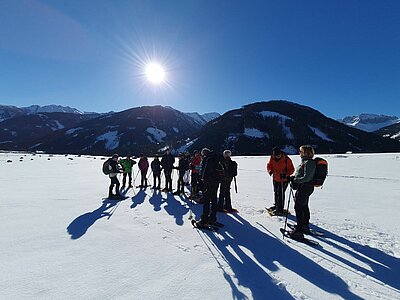 Schneeschuhwanderung der Naturfreunde in Obertilliach