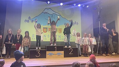 Gesamtsiegerehrung SonnseitnCup 2025 in Thurn