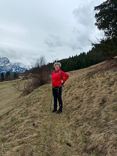 Frühlingswanderung der Naturfreunde am Iselsberg