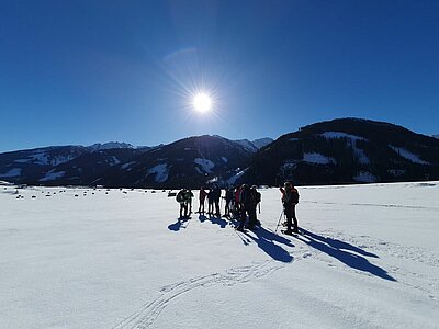 Schneeschuhwanderung der Naturfreunde in Obertilliach