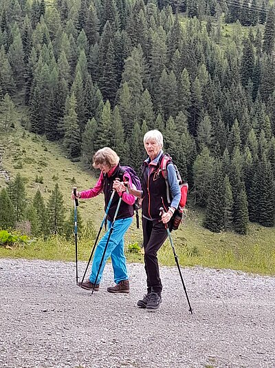 Wanderung der Naturfreunde - Porzehütte