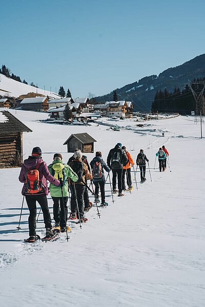 Schneeschuhwanderung der Naturfreunde in Obertilliach