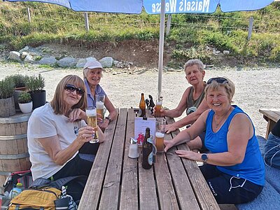 Randwanderung der Naturfreunde - HIRSCHBÜHEL-BLINDISALM-ALPE STALLE