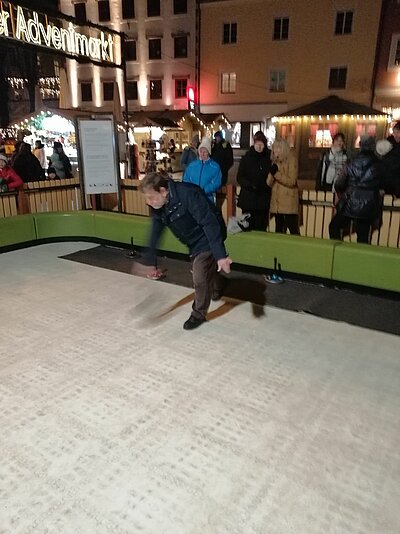 Lattlschießen der Naturfreunde am Lienzer Adventmarkt