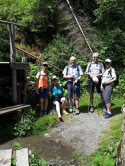 Wanderung der Naturfreunde - Morendenweg, Märchenwald und Wasserfall