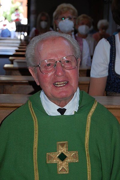 Pfarrer Otto Großgasteiger feierte 85. Geburtstag