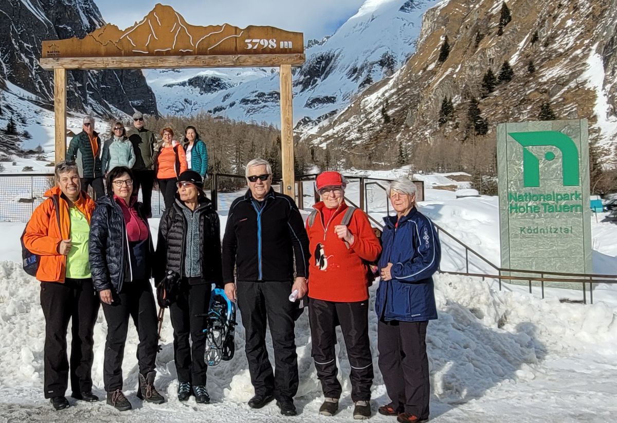 Schneeschuhwanderung der Naturfreunde in Kals