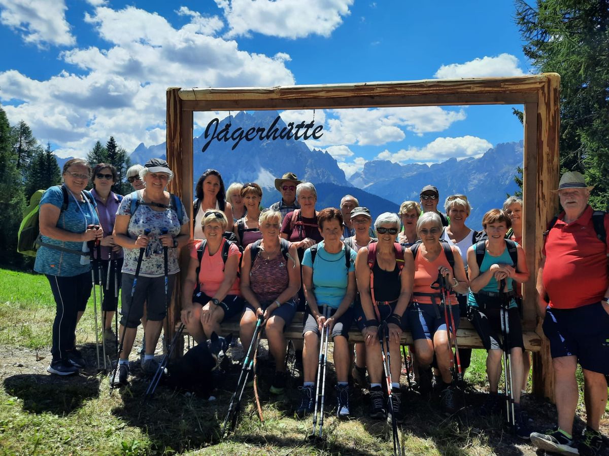14. Seniorenwanderung der Naturfreunde 2022 - Jägerhütte Vierschach 14. Seniorenwanderung der Naturfreunde 2022 - Jägerhütte Vierschach