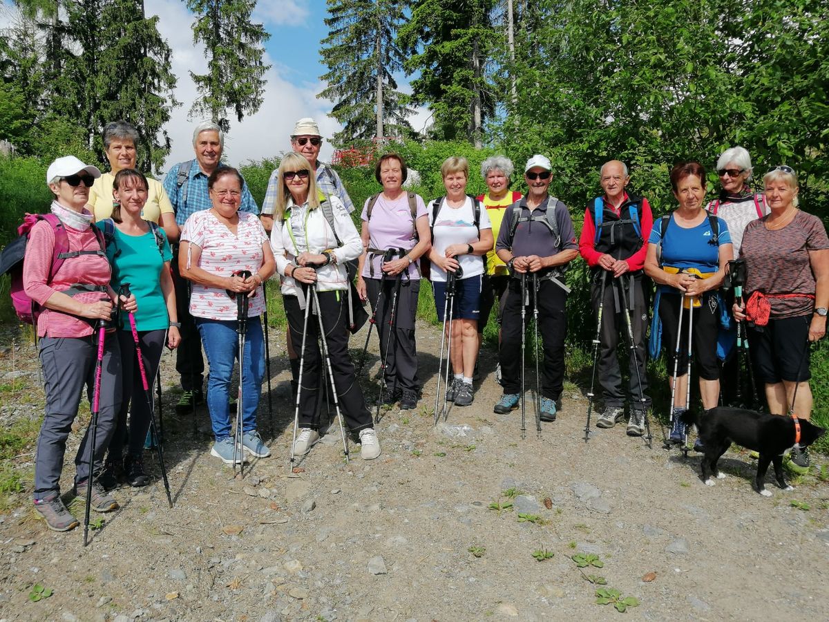 10. Seniorenwanderung der Naturfreunde - Winklerner Hütte 10. Seniorenwanderung der Naturfreunde - Winklerner Hütte